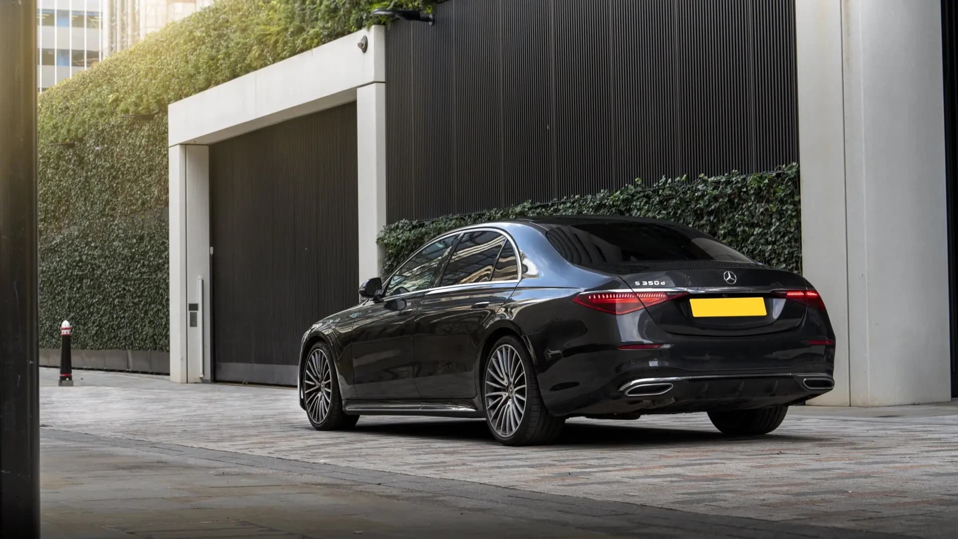 Mercedes Chauffeur Service